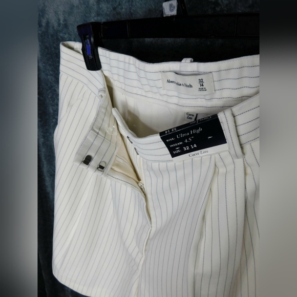 NWT Curve Love A&F Sloane Tailored Linen-Blend Short Size 32 Abercrombie & Fitch - Picture 6 of 9
